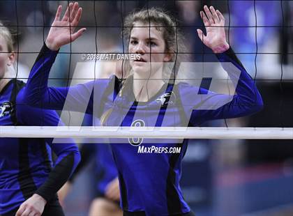Thumbnail 1 in Lyons vs. Vail Mountain (CHSAA 2A Playoff) photogallery.