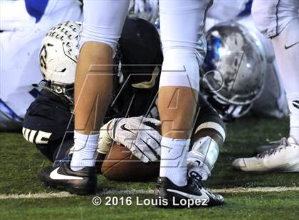 Thumbnail 2 in Central Catholic vs. San Marino (CIF State Open Division Small School Final) photogallery.
