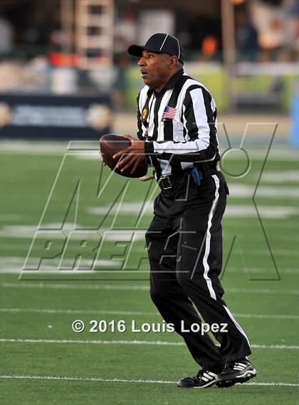 Thumbnail 2 in Central Catholic vs. San Marino (CIF State Open Division Small School Final) photogallery.