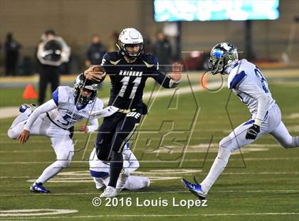 Thumbnail 3 in Central Catholic vs. San Marino (CIF State Open Division Small School Final) photogallery.