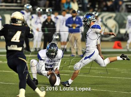 Thumbnail 1 in Central Catholic vs. San Marino (CIF State Open Division Small School Final) photogallery.
