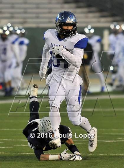 Thumbnail 1 in Central Catholic vs. San Marino (CIF State Open Division Small School Final) photogallery.