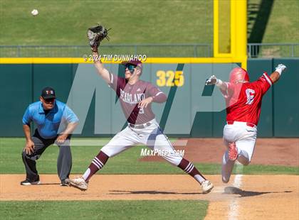 Thumbnail 3 in Pearland vs. Tomball (UIL 6A Baseball Final) photogallery.