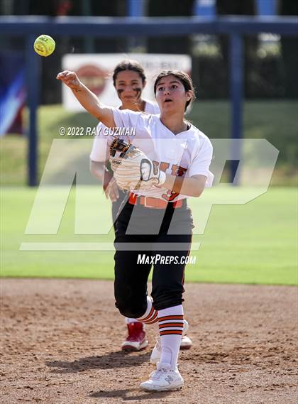 Thumbnail 2 in Wasco vs. Monache (CIF CS Division III Championship) photogallery.