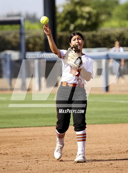 Thumbnail 3 in Wasco vs. Monache (CIF CS Division III Championship) photogallery.