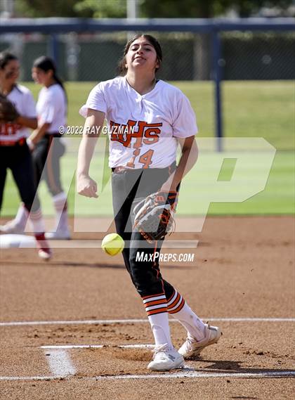 Thumbnail 2 in Wasco vs. Monache (CIF CS Division III Championship) photogallery.