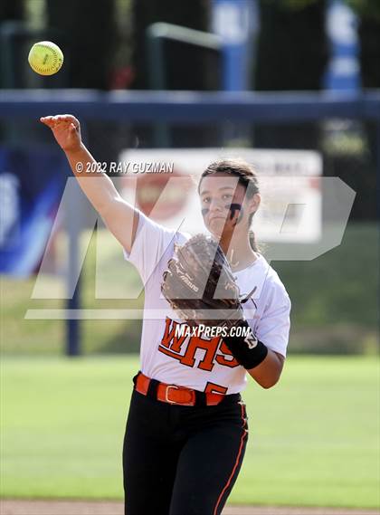 Thumbnail 1 in Wasco vs. Monache (CIF CS Division III Championship) photogallery.