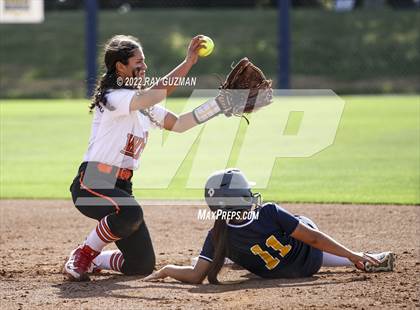 Thumbnail 2 in Wasco vs. Monache (CIF CS Division III Championship) photogallery.