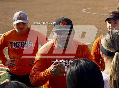 Thumbnail 1 in Wasco vs. Monache (CIF CS Division III Championship) photogallery.