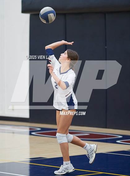 Thumbnail 1 in JV: Bentley @ College Prep photogallery.