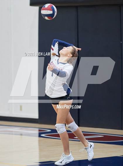 Thumbnail 1 in JV: Bentley @ College Prep photogallery.