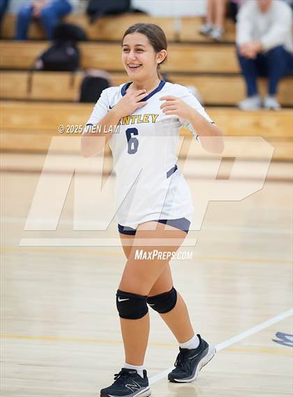 Thumbnail 1 in JV: Bentley @ College Prep photogallery.