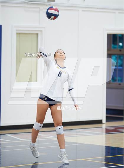 Thumbnail 3 in JV: Bentley @ College Prep photogallery.
