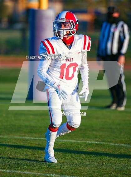 Thumbnail 1 in Bradshaw Christian vs Galt photogallery.