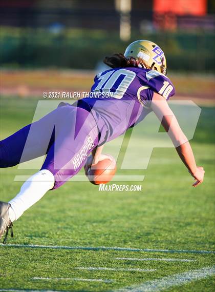 Thumbnail 3 in Bradshaw Christian vs Galt photogallery.