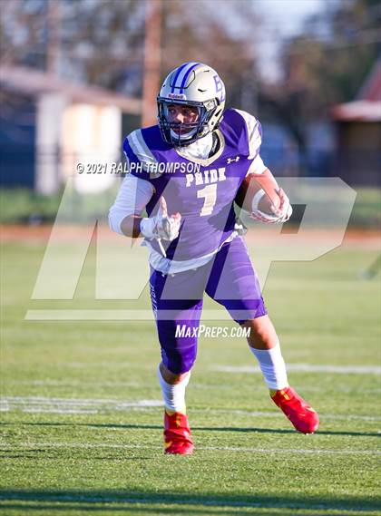 Thumbnail 1 in Bradshaw Christian vs Galt photogallery.