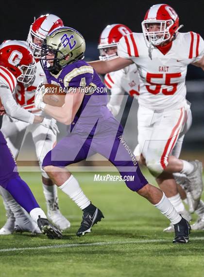 Thumbnail 1 in Bradshaw Christian vs Galt photogallery.