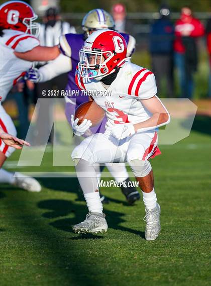 Thumbnail 2 in Bradshaw Christian vs Galt photogallery.