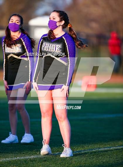 Thumbnail 2 in Bradshaw Christian vs Galt photogallery.
