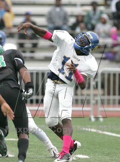 Thumbnail 3 in Crenshaw @ Dorsey photogallery.
