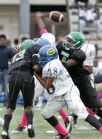 Thumbnail 3 in Crenshaw @ Dorsey photogallery.