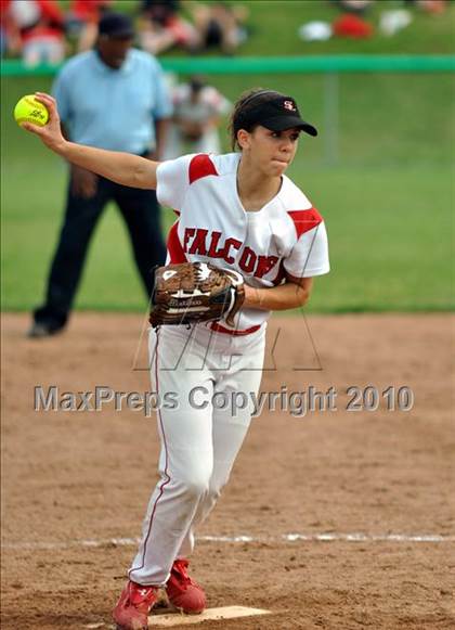 Thumbnail 1 in Rhinebeck vs South Lewis (NYSPHSAA Class C Semifinal) photogallery.