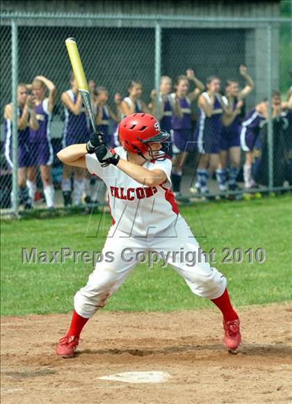 Thumbnail 3 in Rhinebeck vs South Lewis (NYSPHSAA Class C Semifinal) photogallery.