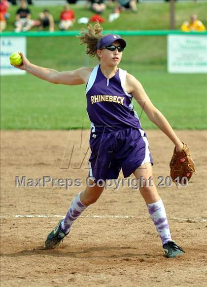 Thumbnail 3 in Rhinebeck vs South Lewis (NYSPHSAA Class C Semifinal) photogallery.