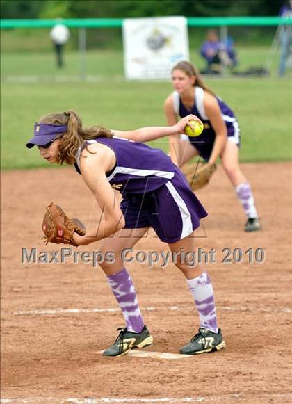 Thumbnail 1 in Rhinebeck vs South Lewis (NYSPHSAA Class C Semifinal) photogallery.