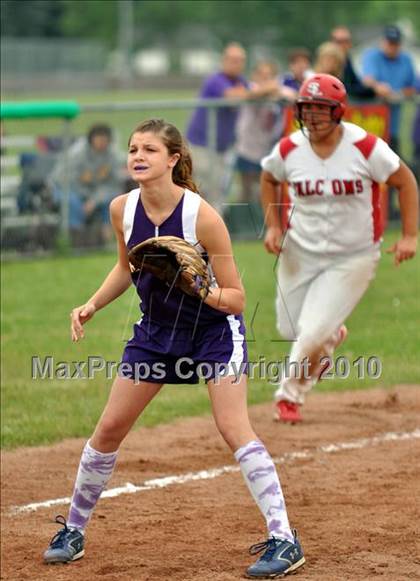 Thumbnail 2 in Rhinebeck vs South Lewis (NYSPHSAA Class C Semifinal) photogallery.