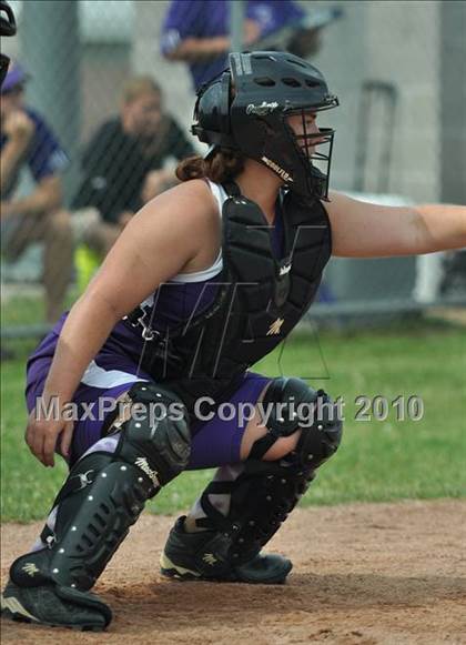 Thumbnail 3 in Rhinebeck vs South Lewis (NYSPHSAA Class C Semifinal) photogallery.