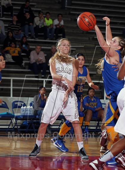 Thumbnail 1 in Eastwood @ Clear Creek (McDonald's Texas Invitational) photogallery.
