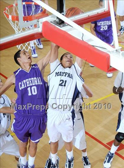 Thumbnail 1 in Cathedral vs. Mayfair (MaxPreps Holiday Classic) photogallery.