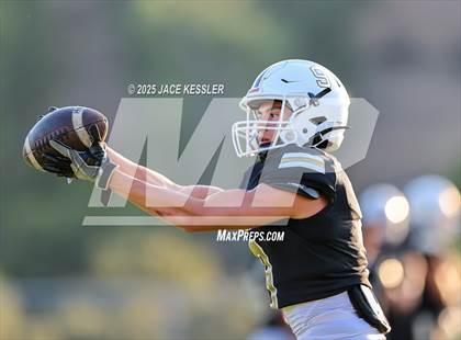 Thumbnail 2 in Saugus @ Oak Park photogallery.