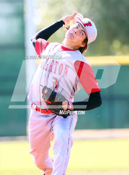 Thumbnail 1 in Columbine vs Fullerton (Coach Bob National Invitational) photogallery.