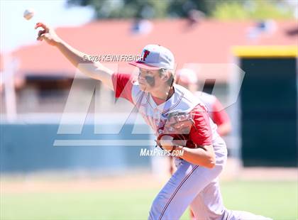 Thumbnail 2 in Columbine vs Fullerton (Coach Bob National Invitational) photogallery.