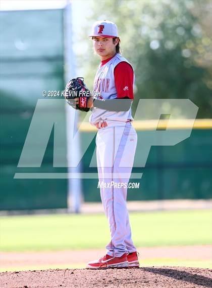Thumbnail 2 in Columbine vs Fullerton (Coach Bob National Invitational) photogallery.