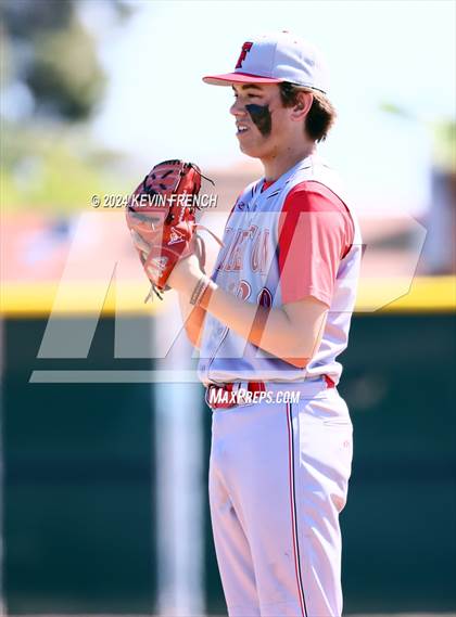 Thumbnail 2 in Columbine vs Fullerton (Coach Bob National Invitational) photogallery.