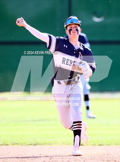 Thumbnail 2 in Columbine vs Fullerton (Coach Bob National Invitational) photogallery.