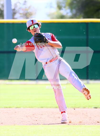 Thumbnail 3 in Columbine vs Fullerton (Coach Bob National Invitational) photogallery.