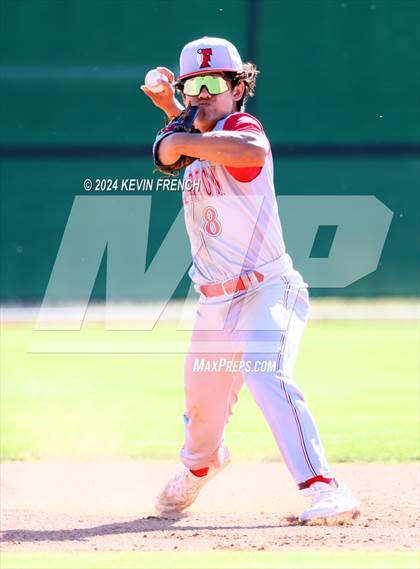 Thumbnail 2 in Columbine vs Fullerton (Coach Bob National Invitational) photogallery.