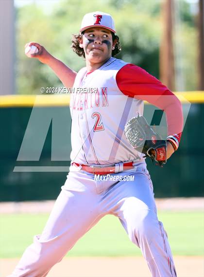 Thumbnail 2 in Columbine vs Fullerton (Coach Bob National Invitational) photogallery.