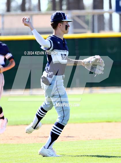 Thumbnail 1 in Columbine vs Fullerton (Coach Bob National Invitational) photogallery.