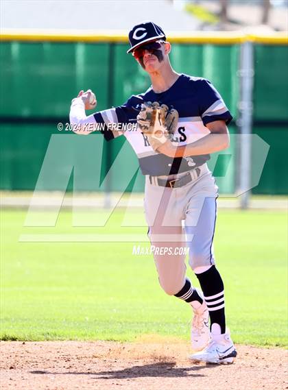 Thumbnail 2 in Columbine vs Fullerton (Coach Bob National Invitational) photogallery.