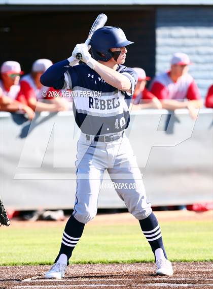 Thumbnail 2 in Columbine vs Fullerton (Coach Bob National Invitational) photogallery.