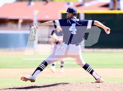 Thumbnail 1 in Columbine vs Fullerton (Coach Bob National Invitational) photogallery.