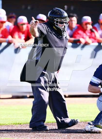 Thumbnail 3 in Columbine vs Fullerton (Coach Bob National Invitational) photogallery.