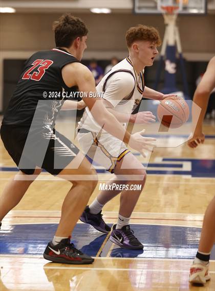 Thumbnail 3 in Lewiston vs. Clarkston photogallery.