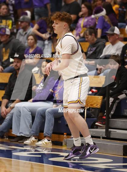 Thumbnail 2 in Lewiston vs. Clarkston photogallery.