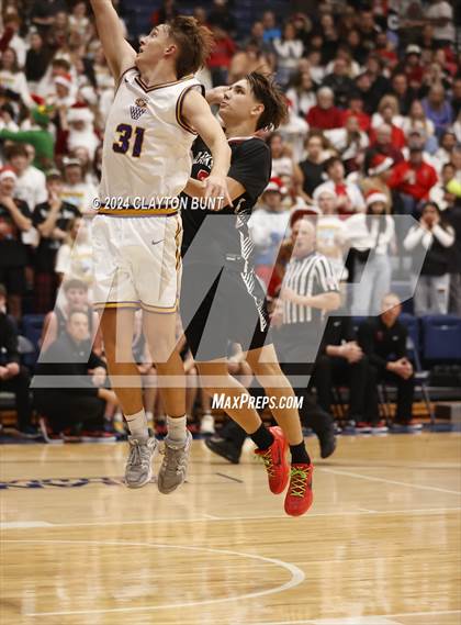 Thumbnail 3 in Lewiston vs. Clarkston photogallery.